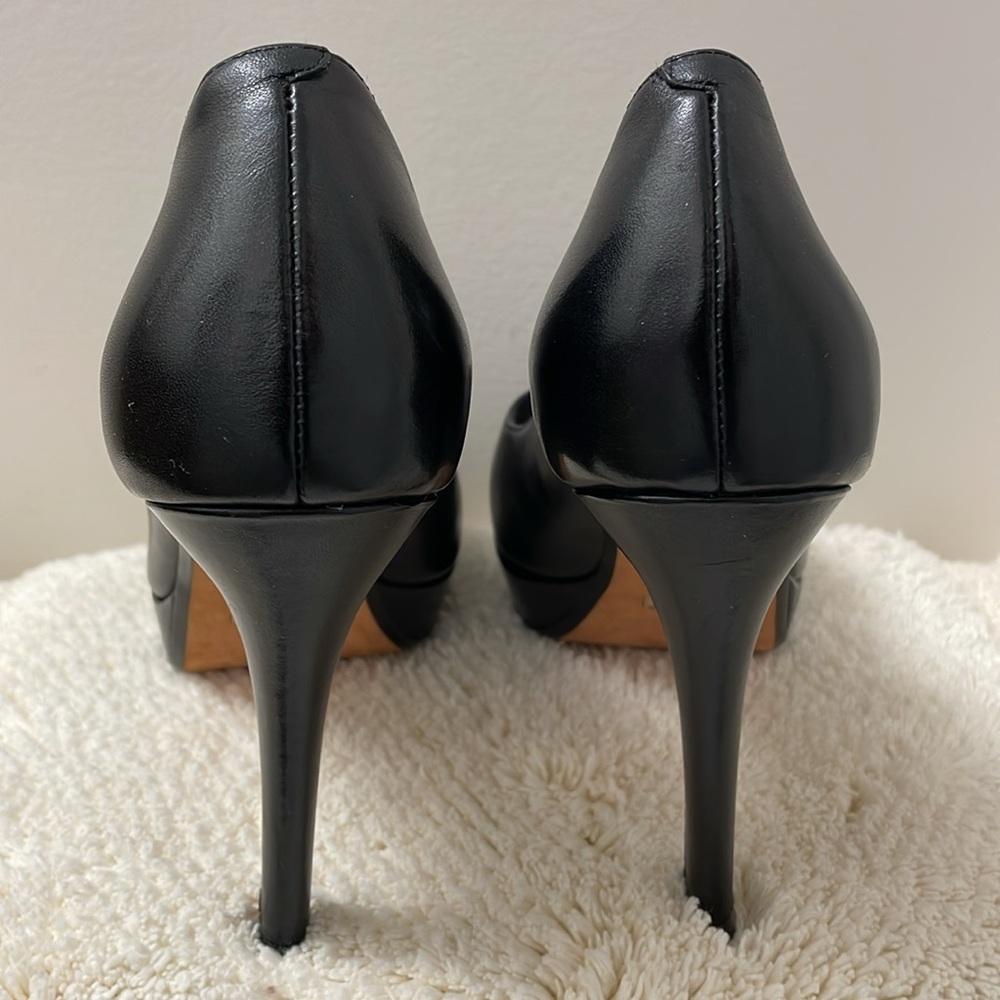 Cole Haan - Picture 4 of 9